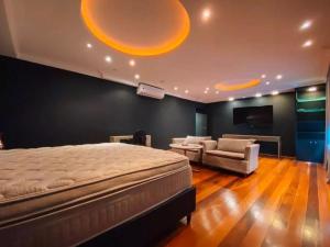 DUPLEX DE CINEMA FRONTAL mar