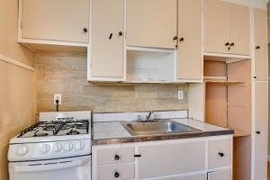 Kayaks and Canoes Lake-View Retreat in Ellenville!