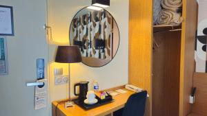 Hotels Best Western Hotel Acadie Paris Nord Villepinte : photos des chambres