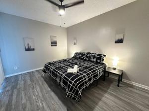 Inviting Houston Space Near Kemah and Space Center