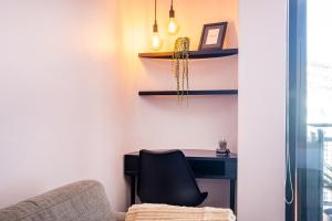 Flamingo 805 - Top Floor Sea Point Studio Near Beach with Daily Housekeeping