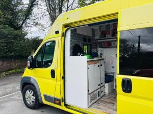 Mollie The Medic - Drive Away Campervan - Cilybebyll