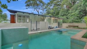 Mountain Breeze Retreat