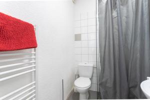 Appartements Beau rez de jardin : photos des chambres
