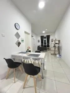 CT Hillcrest Loft Ipoh - Kampong Simee