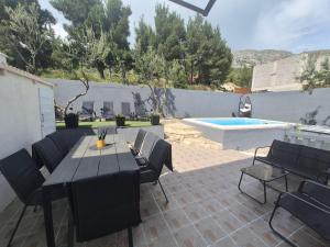 Luxury apartment 33 with private pool