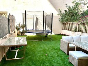 Wonderful apartment and garden heart of Nice