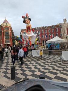 Wonderful apartment and garden heart of Nice