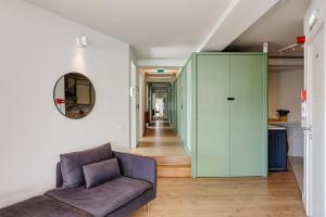 Home Out Marques Suites