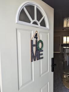 10 minutos de la Embajada americana Apartamento de dos cuartos