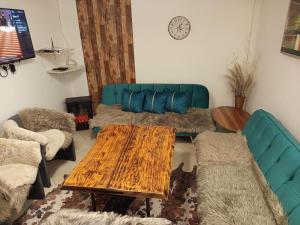 Apartman Ustie