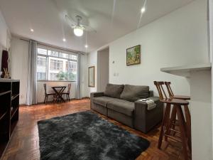 3 Qtos em Copacabana, 450 metros da praia, posto 5