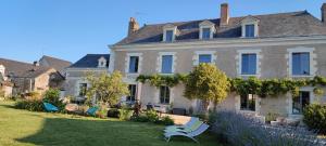 B&B / Chambres d'hotes La Demeure de l'Aubance : photos des chambres