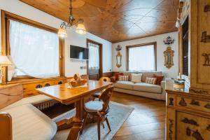 Villa Maria Luisa Suite