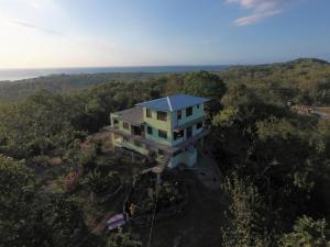 Private Hilltop - Garden Apartment - Orange Bay