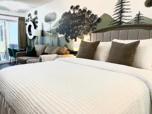 Old Forest Resort Suite Heated Pool Hot Tub Sauna Beach Vancouver Island