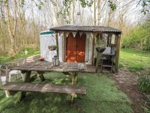 Willow Yurt - Hackthorpe