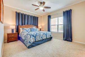 Rio Vista Condo Direct Guadalupe River Access!