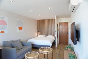 Appartements Studio cosy devant RER B TGV Massy SNCF : photos des chambres