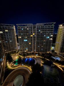 Sunset and Breeze by Azure