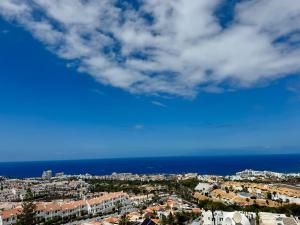 San Eugenio Charming Renovated Apartment Tenerife