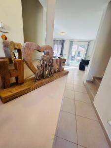 Calpe Chalet adosado entorno playa y montaña tranquilidad relax jacuzzi piscina wifi aire jardin barbacoa y parking