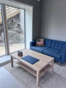 Newly built, bright apartment