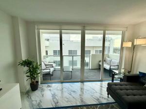 Oceanfront Luxury Miami Escape Pool&Gym