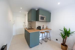 Studio idéalement situé résidence front de mer