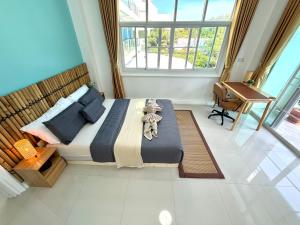 Coastal Nomad Ocean View Stay - 1 or 2 Rooms
