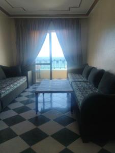 downtown apartment , beachview