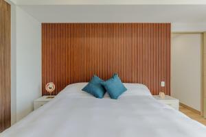 BAYSlDE- Exclusive 2 BDR by Casa Paraiso