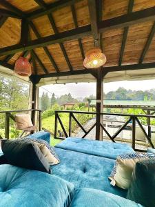 Cabaña Blanca Guarne cerca a Metrocable ARVI