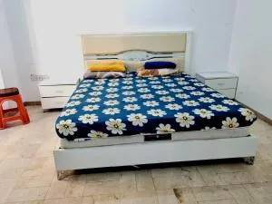 Muscat Backpackers - ‘Udhaybah