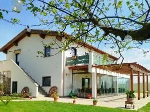 Agriturismo Casale Lisalola - ترفيجنانو رومانو