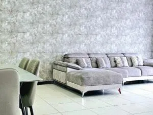 14楼双层空中别墅 Double Storey Penthouse Spacious Common Space for Gathering - Kampong Sungai Leman