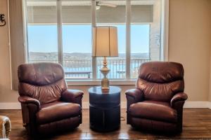 Lake View - Elevator Access - Near Silver Dollar City - FREE TICKETS INCLUDED - TH14-20