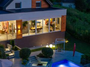 Riverside pool villa-Sremski Karlovci