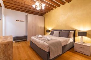 G&S - HouseVenice Center