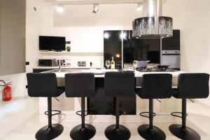 FLORA- Loft Luxury - tra Colosseo e Santa Maria Maggiore - Metro