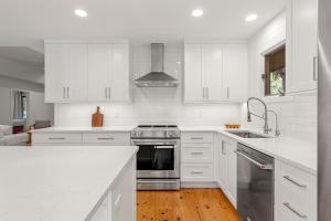 53 Inlet Cove Cottage by Akers Ellis Rentals