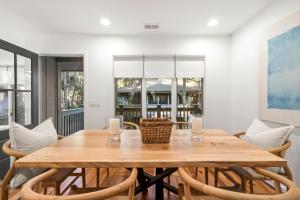 53 Inlet Cove Cottage by Akers Ellis Rentals