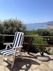 Villa vista mare a Bosa img6