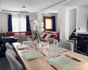 Maisons de vacances Maison spacieuse avec jardin et parking prive : photos des chambres