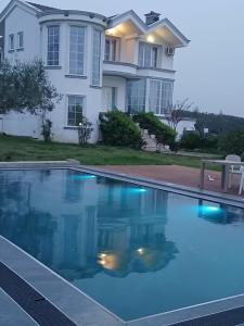 Villa Hilltop View