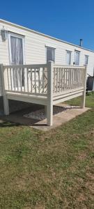 Peaces caravan 8 berth on coral beach