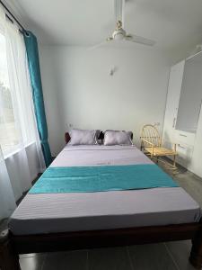 1 bedroom beach apartment-Swan Homes