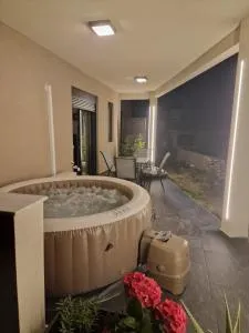 Luna House - 卡图艾塞特斯