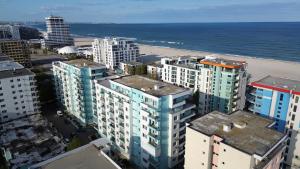 SUMMERLAND SEA VIEW 2 bed-room apartment