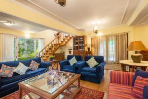 Hostie Romarica - 3BHK family cottage with private Sunset lawn & Gazebo